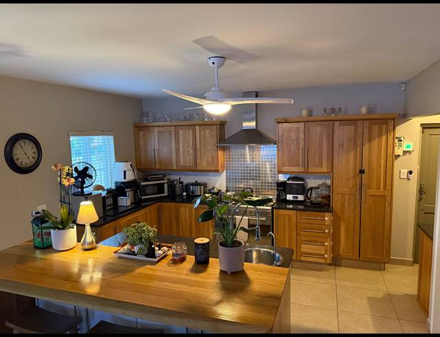 4 BEDROOM TOWNHOUSE FOR SALE IN CASHAN